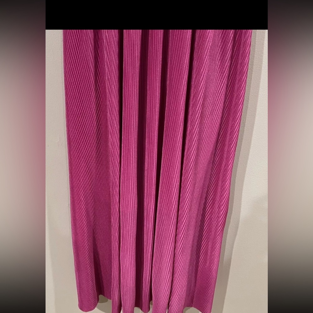 Jodifl Pink dress Short Sleeve, size Small - Picture 5 of 6